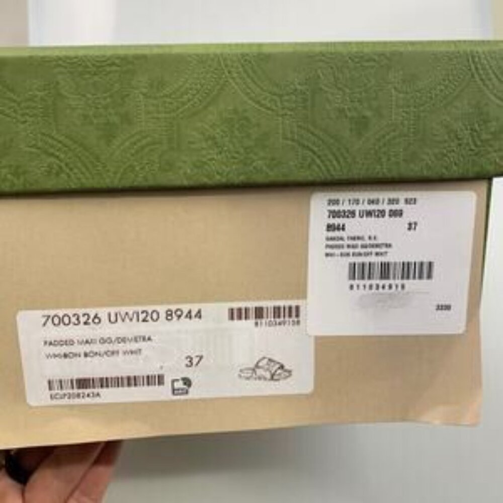 NIB Authentic Gucci Cat Eye Rython Sneakers - Picture 4 of 16